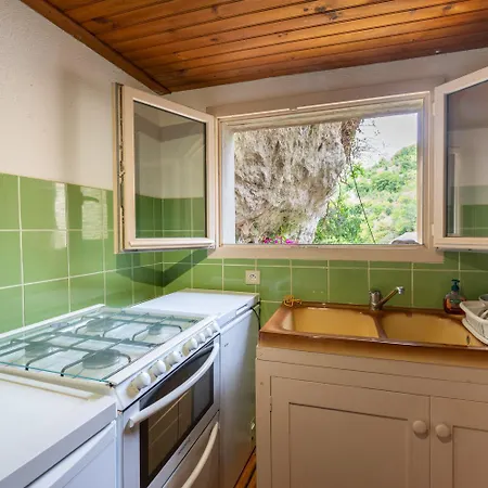 Hébergement de vacances De France 3/5 Pers à Saint-chély-du-tarn